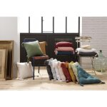 L'effet papillon - coussin capitonn 5 points avec pompons 'gaa' 40 x 40 cm 'gaze de coton' - couleur: ...