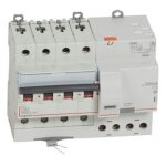 Disjoncteur diff�rentiel monobloc dx3 10ka arriv�e vis d�part automatique 4 p�les 400v 63a type ac 300ma ...