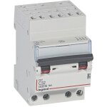 Disjoncteur dx�4500 6ka bornes � vis t�trapolaire 400v 32a courbe c 3 modules legrand 406922