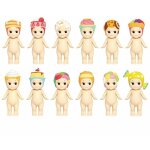 Une figurine sonny angel sweets