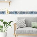 Frise adhésive 10 cm x 300 cm, carreaux de ciment bleu et beige, déco géométrique pour murs et sols, ... Frise adhésive 10 cm x 300 cm, carreaux de ciment bleu et beige, déco géométrique pour murs et sols, ...