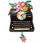 Enesco - horloge wrinting tape par l'artiste michelle allen