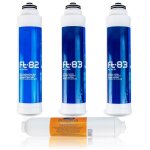 Remplacement complet du filtre pour l'entretien de l'osmose avec des cartouches de type ft line