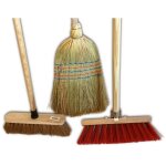 Ensemble de 3 balais d'ext�rieur cantonnier brosse pvc 32 cm fibres de coco naturel 29 cm paille de riz ...