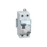 Interrupteur différentiel dx³ - id arrivée haute et départ bas à vis - 2p 230v 63a typea 30ma - 2 modules ... Interrupteur différentiel dx³ - id arrivée haute et départ bas à vis - 2p 230v 63a typea 30ma - 2 modules ...