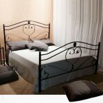 Iperbriko - lit double en fer forg avec pied de lit black gold ginestra 170x202x h131, 5 cm