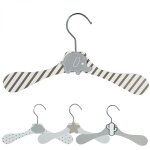 Lot de 50 cintres en bois 28 cm pour b�b�, enfant avec crochet pivotant - cintre ray� blanc et marron ...