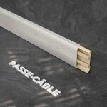 Mon marché déco - plinthe passe - câble pvc 80 mm - planche blanchie - 1 m, à l'unité Mon marché déco - plinthe passe - câble pvc 80 mm - planche blanchie - 1 m, à l'unité