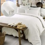 Pack housse de couette 260x240 cm chaude en flanelle + 2 taies + drap housse 160x200 candice blanc Pack housse de couette 260x240 cm chaude en flanelle + 2 taies + drap housse 160x200 candice blanc