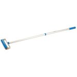 Perforateur de papier peint avec manche t�lescopique 150 x 590 mm silverline 682361