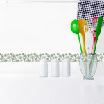 Plage - frise adhésive décorative autocollante, motif palmiers verts, 5 cm x 300 cm - maere Plage - frise adhésive décorative autocollante, motif palmiers verts, 5 cm x 300 cm - maere