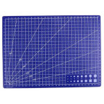 Planche de d�coupe auto - cicatrisante pvc a4 professionnelle, id�ale pour patchwork, couture, scrapbooking ...