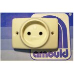 Prise 2p � puits - ivoire - europa - 75x50mm - arnould