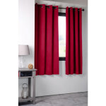 Rideau occultant uni 210gr / m2 rouge 135x180 cm