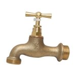 Boutt� - robinet de jardin � clapet, entr�e 20x27 et nez 20x27