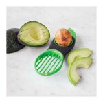 Ustensile pour avocat 3 en 1 dnoyaute, epluche et coupe en tranche