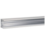 Socle pour goulotte queraz h54mmxp54mm l200mm 1 compartiment alu ral9016 pure hager gba5005019016