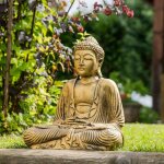 Statue bouddha assis position offrande dor� 42 cm