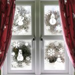 Stickers �lectrostatiques 30 flocons 3 bonhommes de neige et 1 sapin - autocollants adh�sifs fen�tres ...