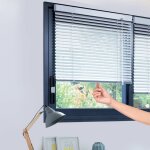 Madecostore - store vnitien aluminium automatique 25mm sans percer - blanc - l37 x h160cm