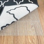 Support de tapis antidrapante 150 cm x 240 cm
