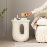 Unho - table d'appoint canap� salon blanc: petite table bout de fauteuil en b�ton u - forme meuble d'appoint ...