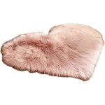 Tapis de chambre antid�rapants en forme de c?ur tapis en fausse laine pour chambre � coucher en peluche ...
