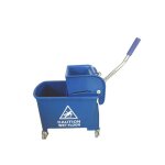 Thomas - mini chariot de lavage  roulette 1317