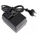 Trimec - transformateur 220v � 110v, 200w, avec prise europ�enne, pour une tension r�duite.