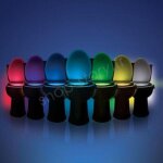 Veilleuse wc � led 8 couleurs ? d�tecteur de mouvement et de luminosit� ? fixation sur rebord de cuvette ...