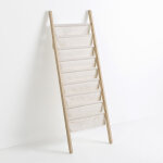 Porte - revues xoel en tissu et bois avec 8 sections