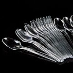 100 cuill�res en plastique transparent jetables, pour dessert, ap�ritif, glace, yaourt et soupe