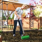 A�rateur de pelouse manuel � rouleau 45 cm, 30 pointes acier, manche 100 cm, acier galvanis�, vert