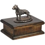 American staffordshire terrier, amstaff, amstaf - une urne pour les cendres de chien, une urne classique ... American staffordshire terrier, amstaff, amstaf - une urne pour les cendres de chien, une urne classique ...