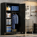 Armoire m�tallique avec tringle, 2 portes, 5 compartiments, verrouillable, pieds hauts, noir