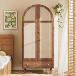 Armoire � un tiroir, portes en tissu, poign�es dor�es et pieds en bois. id�ale pour une chambre ou un ...