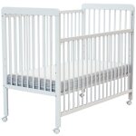 At4 - lit b�b� coulissant en bois avec matelas essentiel 60 x 120 cm