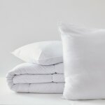 Blanreve - pack couette blanrêve 140 x 200 cm + oreiller 60 x 60 + oreiller 45 x 70 gamme microfibre ... Blanreve - pack couette blanrêve 140 x 200 cm + oreiller 60 x 60 + oreiller 45 x 70 gamme microfibre ...