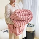 Couverture douce et moelleuse, chaude en peluche lapin, double �paisseur, id�ale pour lit, canap� et ...