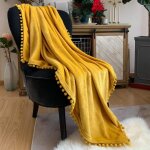 Couverture en flanelle jaune moutarde avec franges pomponn�es, l�g�re et douillette, pour canap�, lit ...
