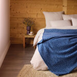 Couverture en laine jacquard - motif nuage bleu encre 180x240 cm