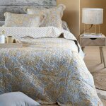 Couvre lit boutis r�versible 240x220 avec 2 taies nerya