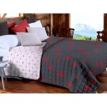 Couvre - lit matelassé « edelweiss » gris - microfibre douce à motif rouge, rembourrage léger, fabriqué ... Couvre - lit matelassé « edelweiss » gris - microfibre douce à motif rouge, rembourrage léger, fabriqué ...