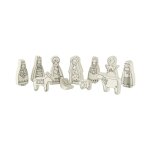 Cr�che de no�l en dolomite '11 santons' 9cm blanc