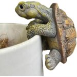 Dcoration de jardin en forme de tortue ? petite tortue grimpante artisanale en rsine, cache - pot, ...