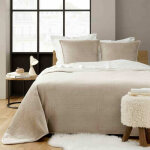 Douceur d'int�rieur - couvre lit 220 x 240 cm + 2 taies 60x60 cm en velours relief / sherpa mylene beige ...