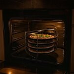 Ensemble de 4 plaques a pizza antiadhesives avec support