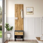 Ensemble de meubles d'entre avec tabouret  chaussures et coussins, accessoires suspendus  l'avant ...