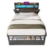 Avec fonction de recharge usb type c et éclairage led, cadre de lit de rangement 90 x 200, gris. Avec fonction de recharge usb type c et éclairage led, cadre de lit de rangement 90 x 200, gris.