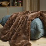 Future home - plaid fausse fourrure 130x150 cm Future home - plaid fausse fourrure 130x150 cm